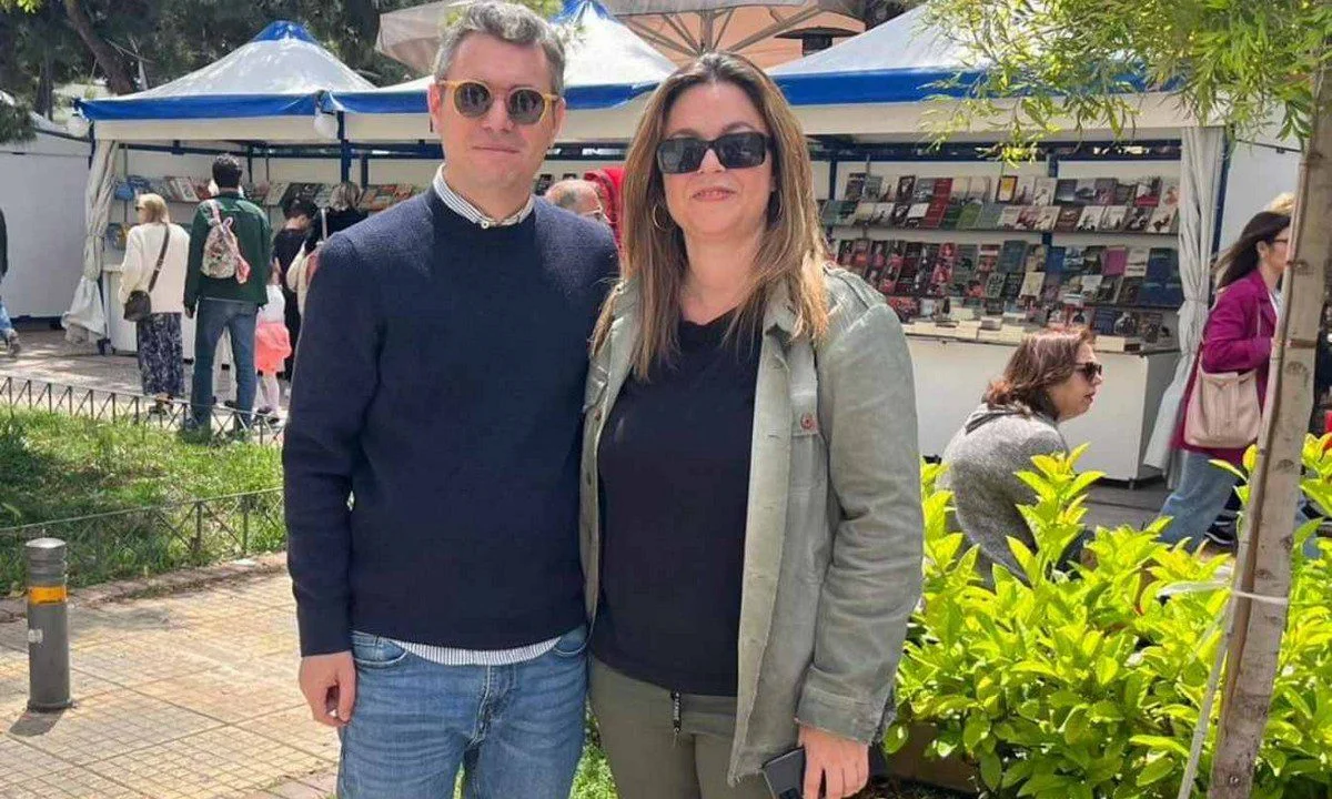 Η κόρη του Τάκη Κελεσίδη, Όλγα, υποψήφια με τη παράταξη «Ζούμε Νέα Σμύρνη»