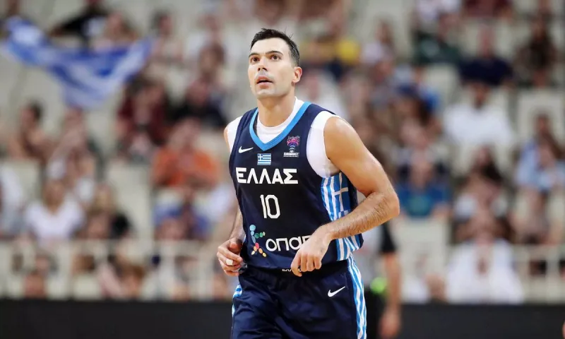 Ο Σλούκας έβλεπε εικονικούς εχθρούς - Όταν λες σέβομαι τους Αγγελόπουλους δεν πας Παναθηναϊκό!