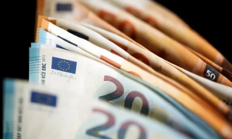 Market Pass και Youth Pass: Τι ισχύει για τα δύο επιδόματα (vids)