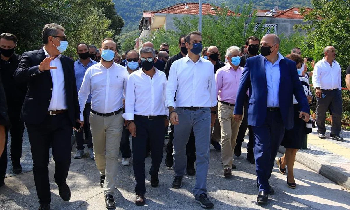 Αφού δεν υπάρχει πρόληψη, η καταστροφές θα επαναλαμβάνονται - Τρία χρόνια μετά, η Καρδίτσα βούλιαξε και πάλι μέσα στο νερό.
