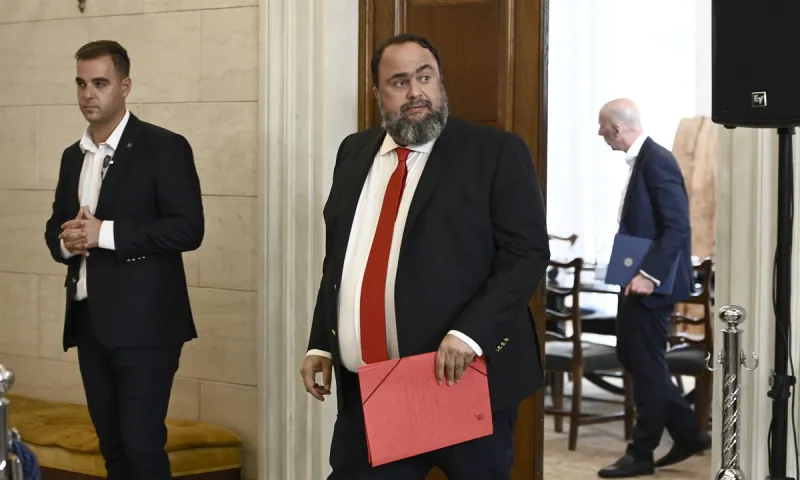 Μαρινάκης vs ΚΕΔ και στη μέση η UEFA