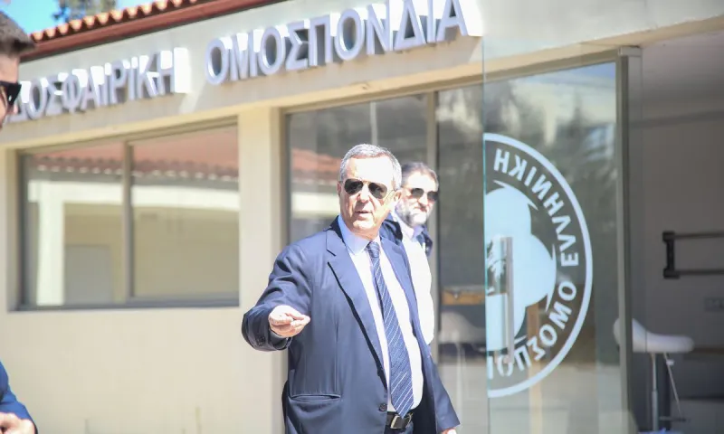 Oύτε Μπένετ, ούτε Σιδηρόπουλος! Ο Μπαλτάκος βρήκε τον τρόπο για να παίξει ξένος το Παναθηναϊκός - ΑΕΚ!