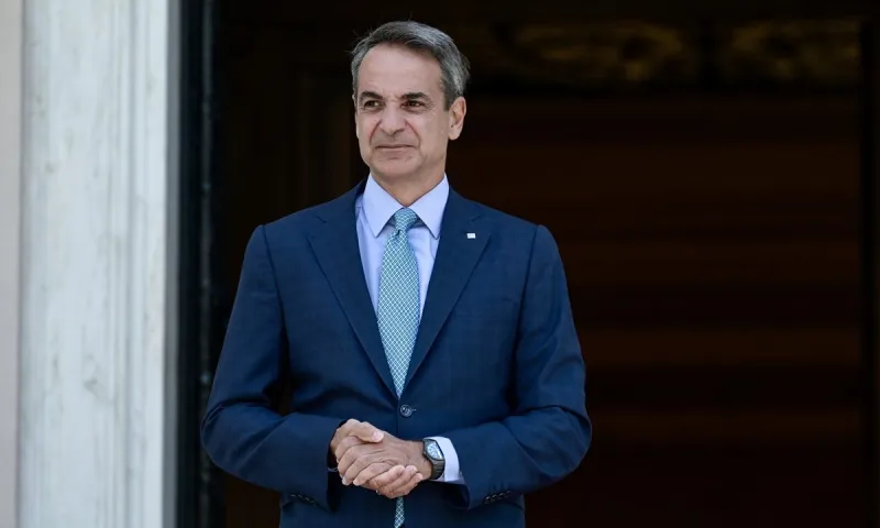 Στο «πόδι» το Μαξίμου - Ο Μητσοτάκης στον δρόμο των διαιτητών - Eιλημμένη απόφαση για «λουκέτο»!