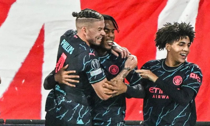 Από ball boy, πρωταγωνιστής! Ο σκόρερ στο Ερυθρός Αστέρας - Μάντσεστερ Σίτι και η προφητική συνάντηση με τον Γκουαρντιόλα (vid)