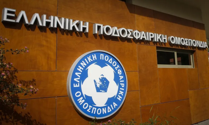 Σοκ στη διαιτησία: Ο «σφίχτης» Φρόιντφελντ, η εκπαίδευση στο Μεγάλο Πεύκο, η ΕΠΟ που βάζει φιμέ και ο Χρυσοχοϊδης που κόβει κορδέλες!
