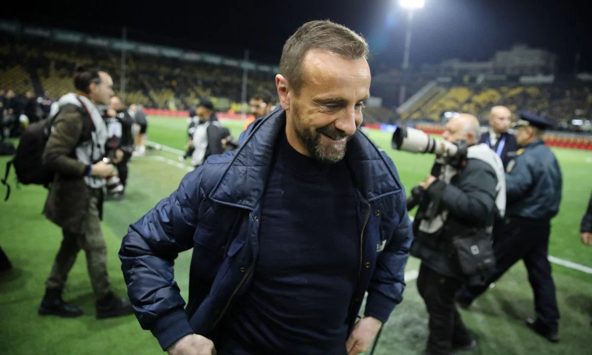 Τα όσα έχει πετύχει ο Άρης δεν περνούν απαρατήρητη. Ο Άκης Μάντζιος γνωρίζει την κατάσταση και ξέρει σε ποια αγορά «πουλάει».