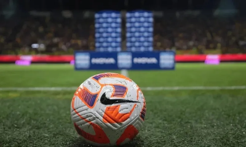Super League: Πρόγραμμα, συμμαχίες και «στρατόπεδα» στα play out!