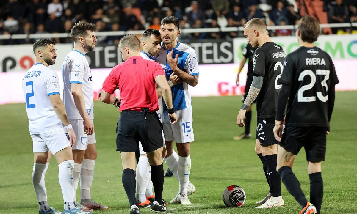 Η ΚΕΔ βλέπει σωστή την αποβολή του Εραμούσπε στο ΟΦΗ - ΠΑΣ Γιάννινα. Ο παρατηρητής έχει άλλη άποψη σύμφωνα με τα όσα είπε στον Πουλικίδη.