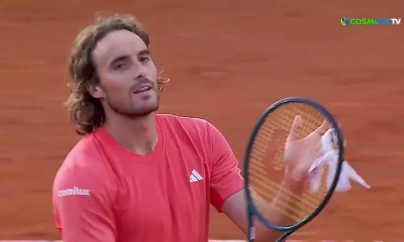 Ο Τσιτσιπάς στους «8» του Barcelona Open, με την αύρα του Μόντε Κάρλο!