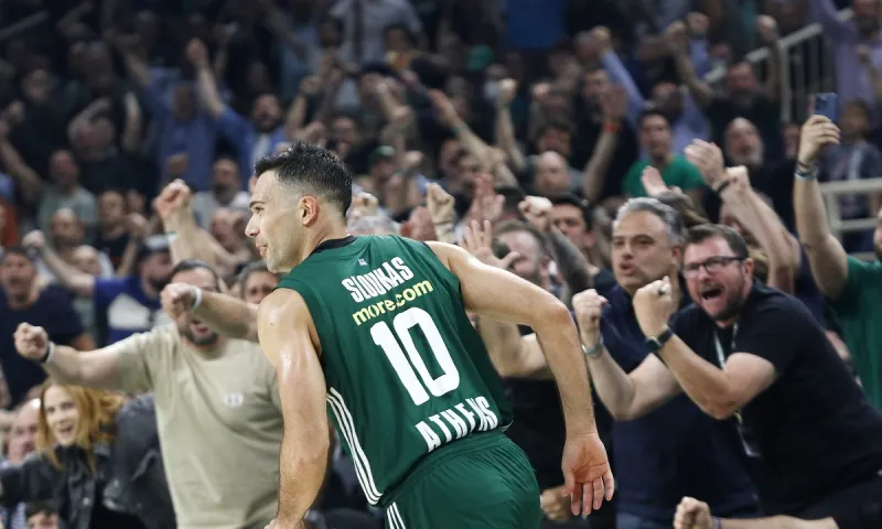 Ποιος; Ποιος; Αυτοί! Σλούκας ηγέτης και Παπαπέτρου