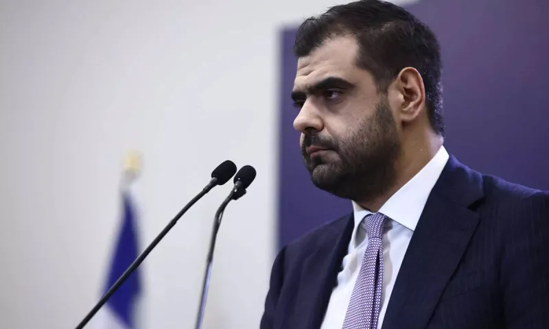 Παύλος Μαρινάκης: Τον ενόχλησε το χασμουρητό της Σάττι για το Ισραήλ, αλλά για την αλβανική φιέστα στο Γαλάτσι, τσιμουδιά!