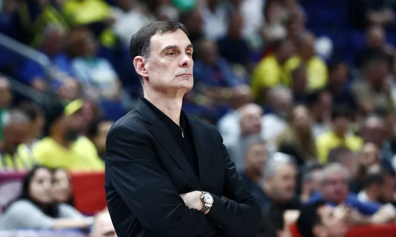 Κοιτάζει «φονιά» από το NBA ο Μπαρτζώκας