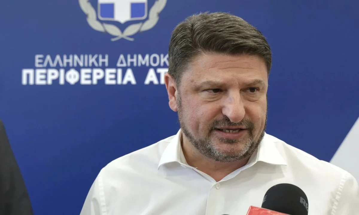 Πάνω στις μέρες που τα πάρκα είναι πιο απαραίτητα, ο Νίκος Χαρδαλιάς τα κλείνει για να καλύψει την ανεπάρκεια του - Αντιδρούν οι κάτοικοι.