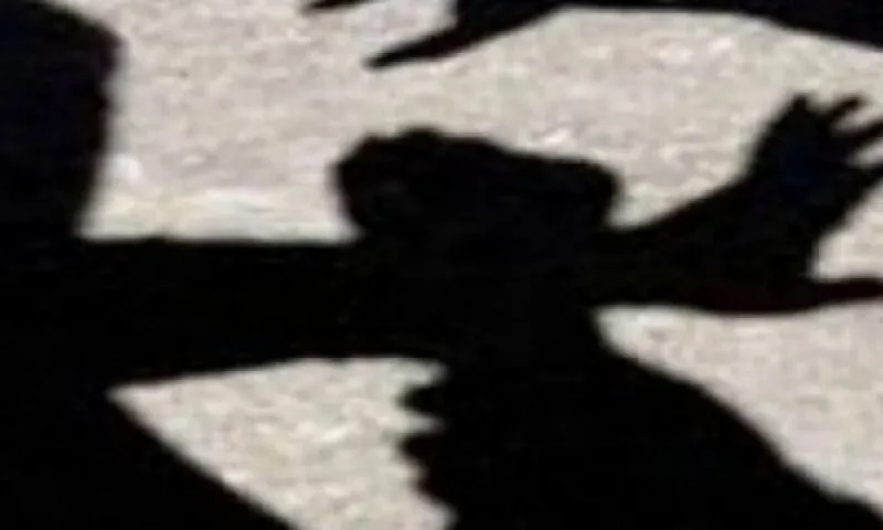 Συμπλοκή 30 ατόμων με καδρόνια στο Άλσος Λογγίνου, κοντά στο Πρώτο Νεκροταφείο! - Πολλές οι προσαγωγές
