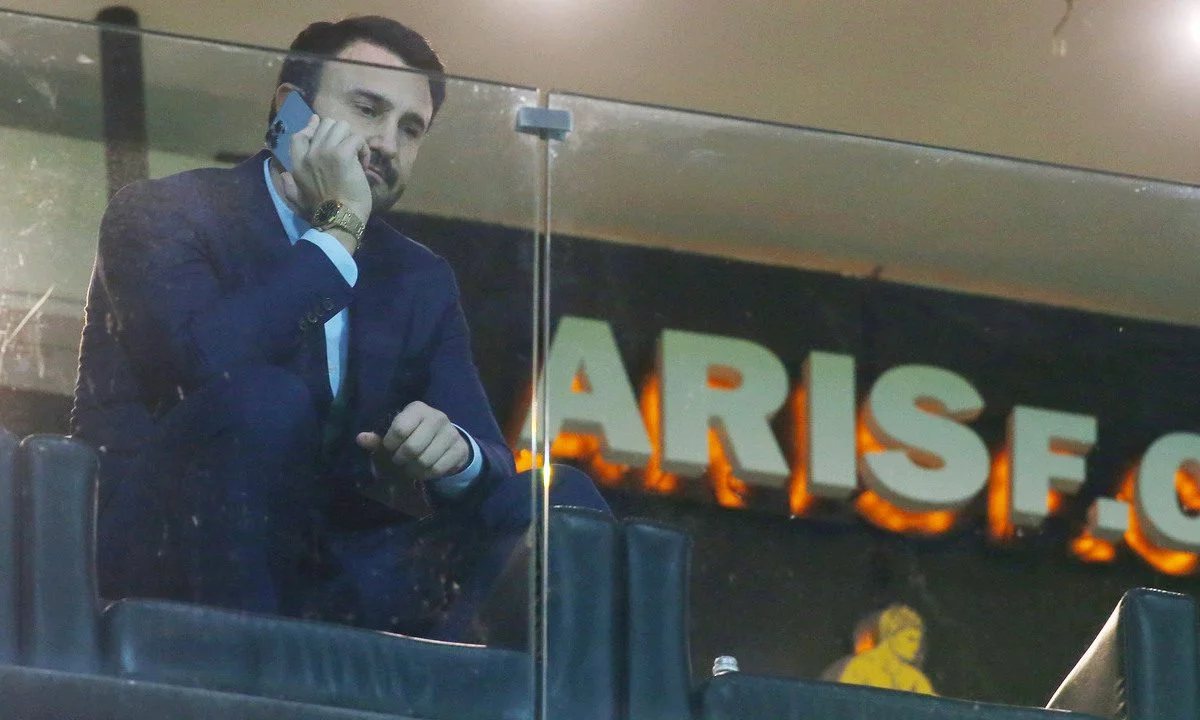Ο Άρης πάει για μια ακόμα προσθήκη, του επιθετικού, ενώ υπάρχει ενδεχόμενο να πουληθεί ποδοσφαιριστής του λίγο πριν το τέλος της μεταγραφικής περιόδου.