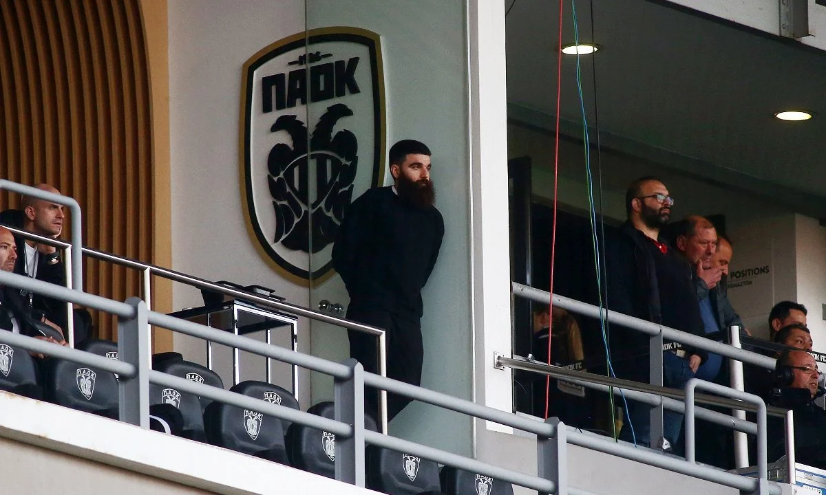 Το πρόβλημα με το γκολ στον ΠΑΟΚ και η διαφωνία Σαββίδη - Λουτσέσκου για φορ που έριξε στο τραπέζι ο γιος του Ιβάν.
