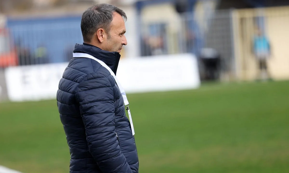 Super League νέα (13/11): Οι δεύτερες σκέψεις του Μπράτσου και η πιθανότητα για νέο διαζύγιο στον Αστέρα Τρίπολης - «Θέμα» με έναν στη Λαμία