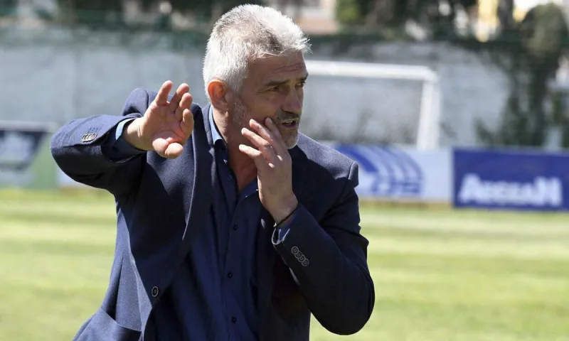 Ο Ολυμπιακός θα είχε τον Σάκη Τσιώλη προπονητή αν...