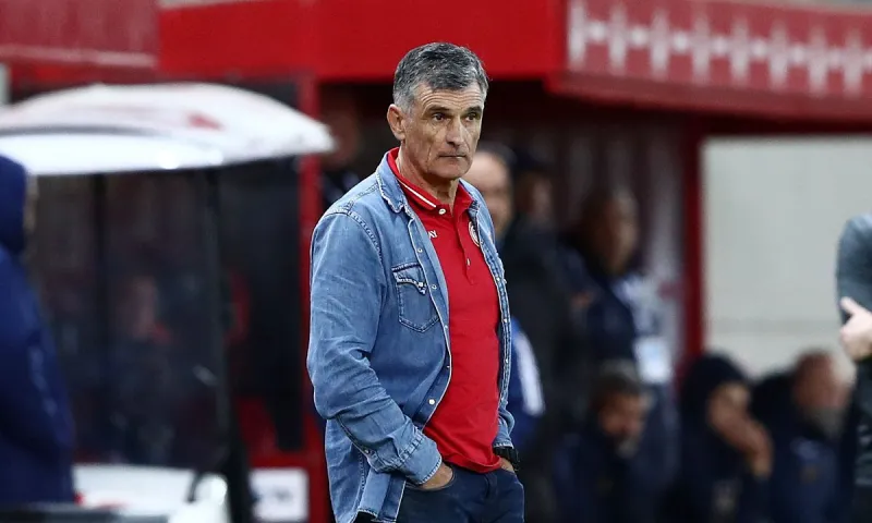 Ολυμπιακός - Άρης: Ποιοι θα είναι οι στόπερ και ποια η ενδεκάδα του Ολυμπιακού