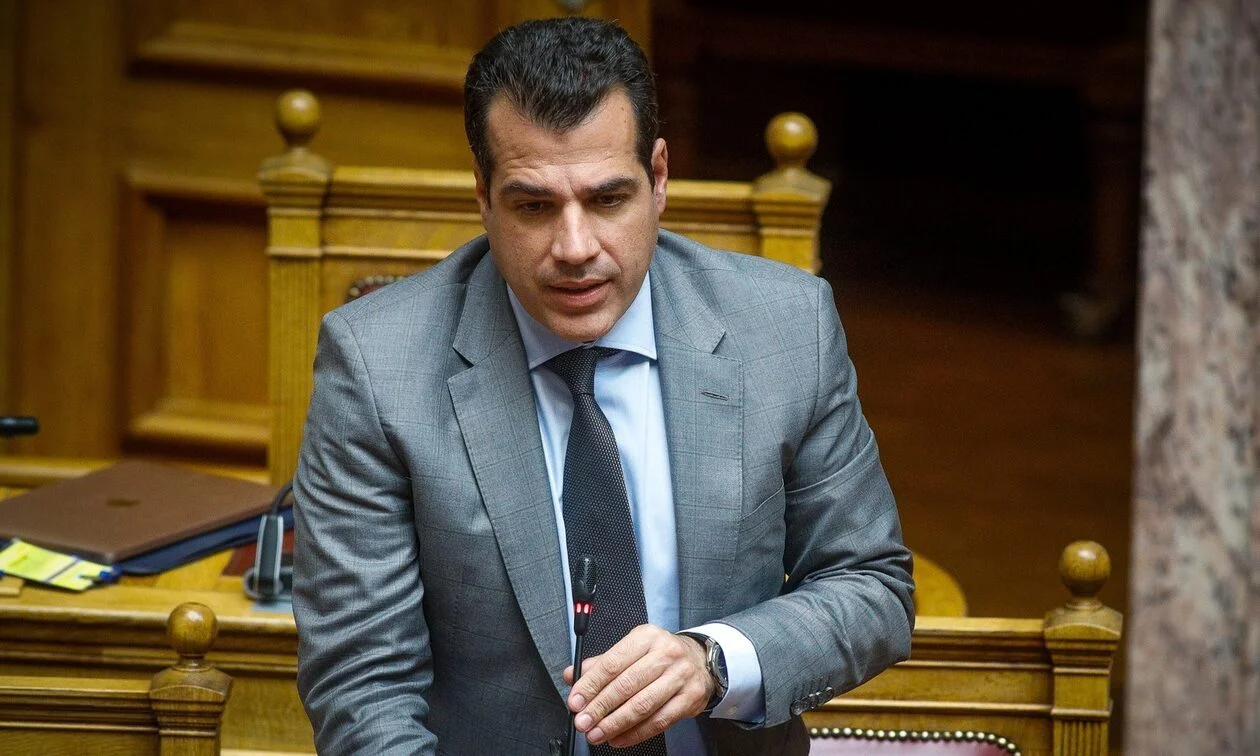 Ο κοινοβουλευτικός εκπρόσωπος, Θάνος Πλεύρης, αναγνώρισε ότι οι πολίτες εκφράζουν δυσαρέσκεια για τα Τέμπη, αλλά και αρκετά άλλα θέματα.