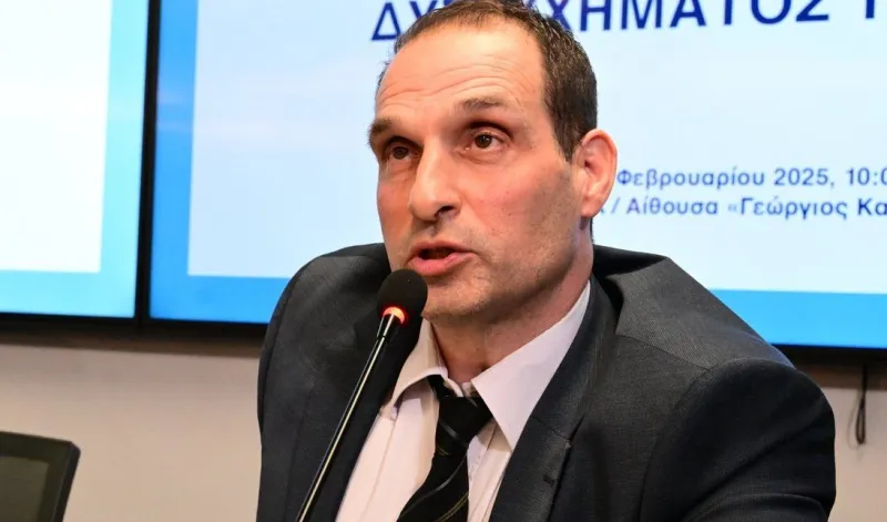 Τέμπη: Θεσμικό μπάχαλο και καρατόμηση όσων «χαλάνε» το κυβερνητικό αφήγημα - Παραιτήθηκε ο Χρήστος Παπαδημητρίου από τον ΕΟΔΑΣΑΑΜ