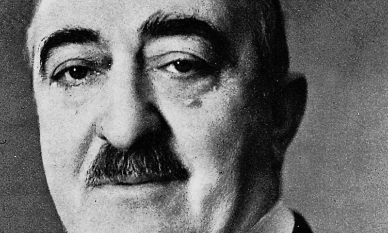 Πριν πεθάνει, ρώτησε τον βασιλιά πού να δώσει τα λεφτά του. Κι έτσι δημιουργήθηκε ένα από τα μεγαλύτερα ιδρύματα της Ελλάδας