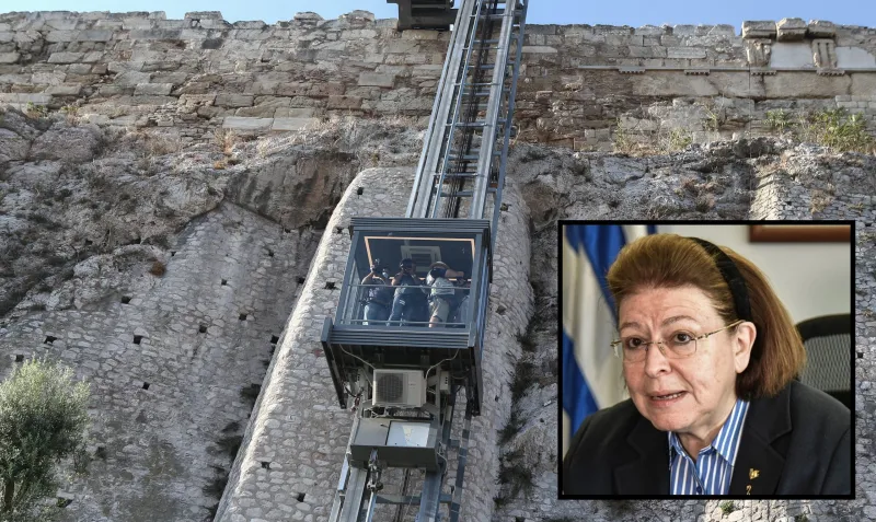 Πολιτιστική μπανανία επί Μενδώνη: Φιάσκο με το χαλαμένο ασανσέρ ΑμΕΑ στην Ακρόπολη – Εκτός λειτουργίας για εβδομάδες αφού δεν είχε κατάλληλες προδιαγραφές
