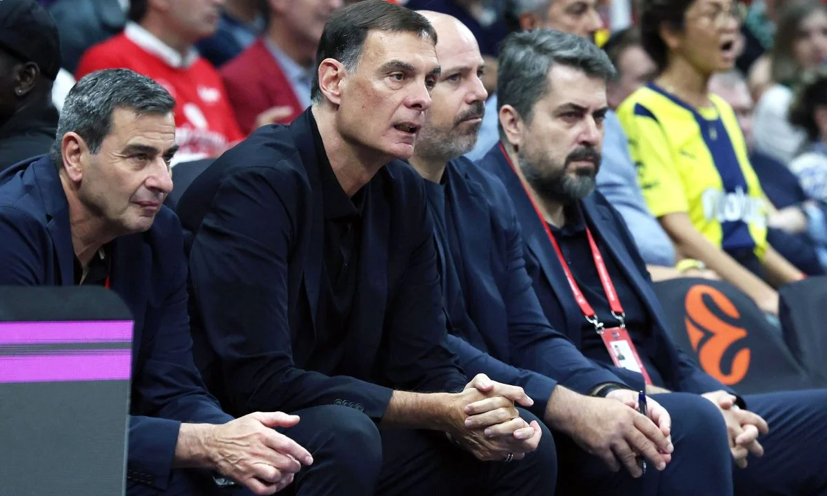 Δεδομένη θεωρεί την αποχώρηση του Γιώργου Μπαρτζώκα από τον Ολυμπιακό το καλοκαίρι ο Βασίλης Παπαθεοδώρου μετά τα όσα έχουν γίνει
