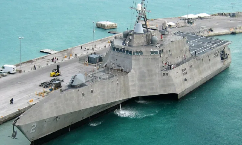 LCS για το Πολεμικό Ναυτικό: Ευκαιρία ή βάρος; – Γιατί δεν εγκαταλείπεται το σενάριο των αμερικανικών φρεγατών χαμηλής επιβιωσιμότητας