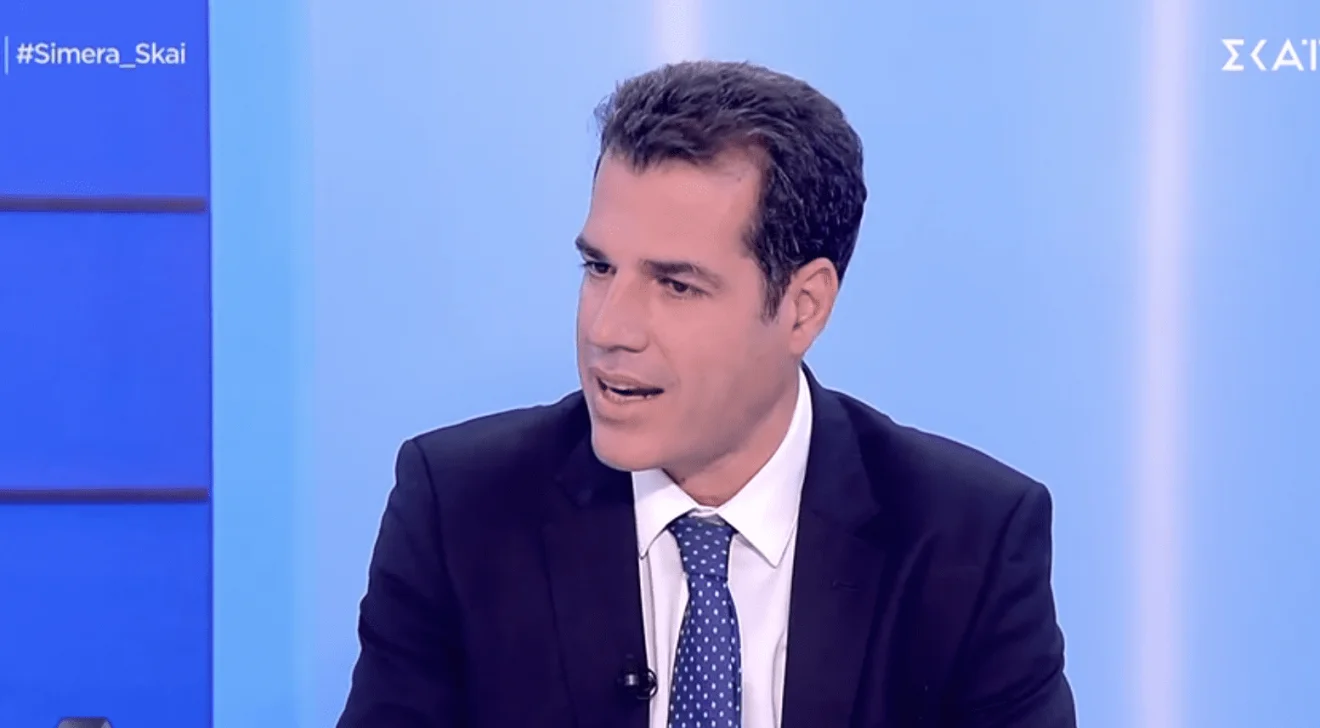 Με την ελάττωση του... μενού ασκεί μεταναστευτική πολιτική ο Πλεύρης, την ώρα που χιλιάδες ελληνικές οικογένειες σιτίζονται πολύ χειρότερα!