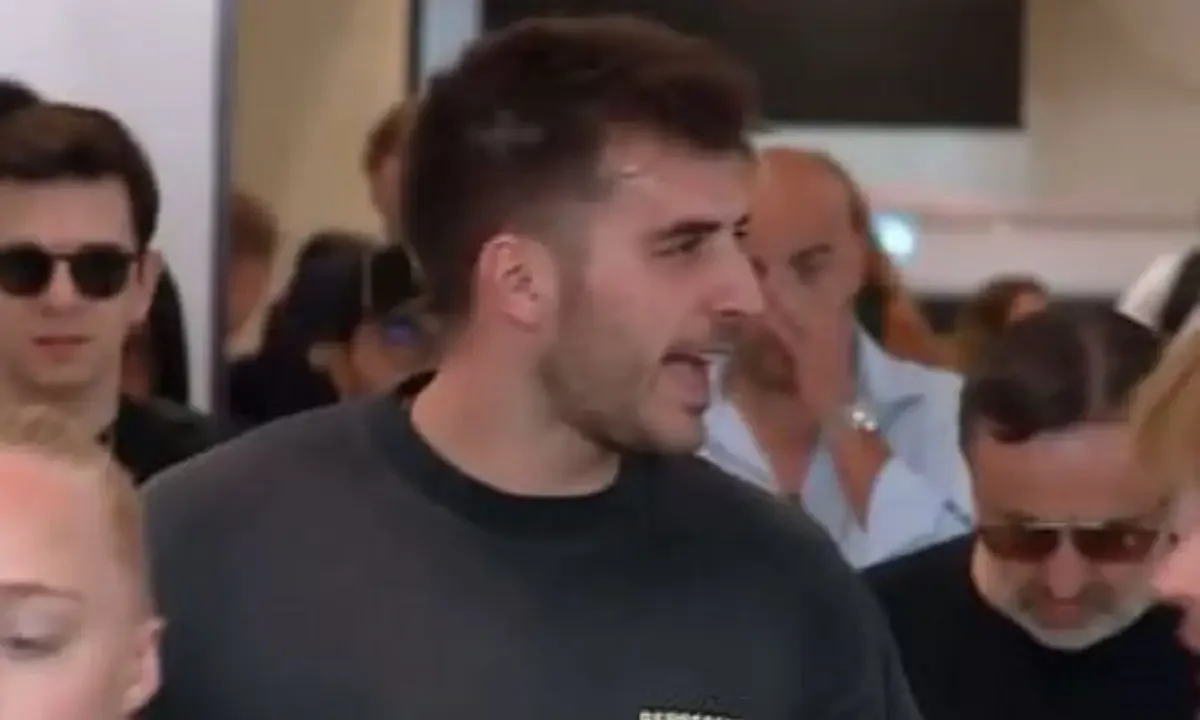 Ο Φώτης Ιωαννίδης έφτασε στη Λισαβόνα για τα τυπικά, προκειμένου να υπογράψει και να ανακοινωθεί από την Σπόρτινγκ