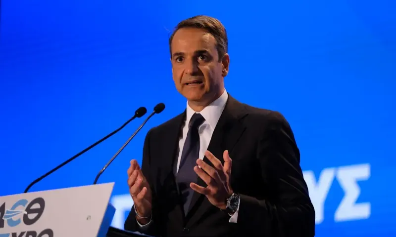 Κυβέρνηση: Δυσάρεστα νέα και από τη δημοσκόπηση Pulse – Μόνο το 7% βρίσκει επαρκή τα μέτρα της ΔΕΘ – Οι νέοι τα απορρίπτουν περισσότερο