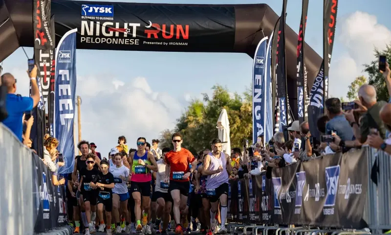 Ιστορική εκκίνηση για το ΔΕΗ IRONMAN® 70.3® Costa Navarino, Peloponnese, Greece 2025: Παγκόσμια συμμετοχή και συγκίνηση στη μεγαλύτερη γιορτή του αθλητισμού