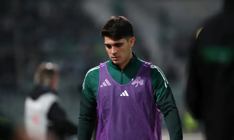 Ομάδα της Super League περιμένει στη γωνία για Ταμπόρδα!