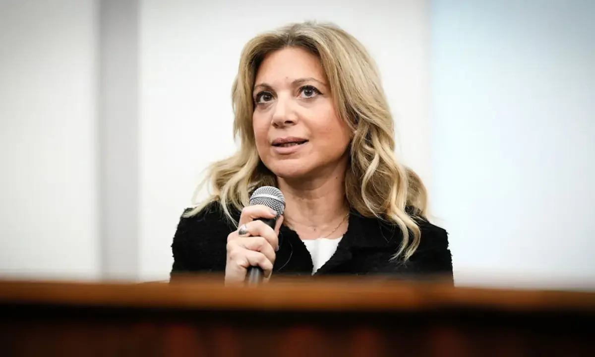 Σε μια συνέντευξη εφ' όλης της ύλης, η Μαρία Καρυστιανού ανέπτυξε πολλές από τις θέσεις του κινήματος που ετοιμάζει.