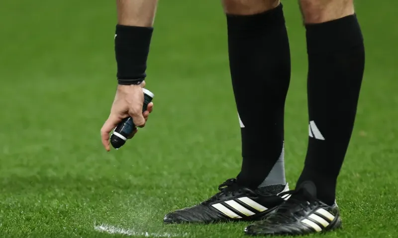 Ο διαιτητής Super League που «τελειώνει» η ΚΕΔ το καλοκαίρι!