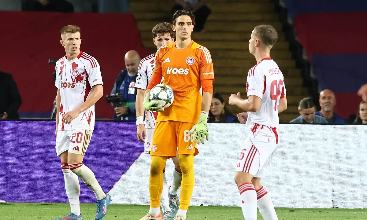 podosfairo, olympiacos, mouzakitis, tzolakis