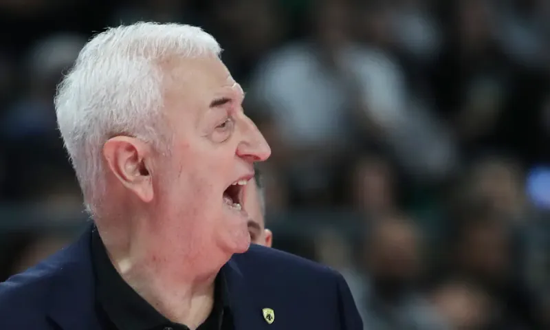 Σάκοτα για ΑΕΚ : Δικαιούμαστε την πρώτη θέση στο Βερολίνο