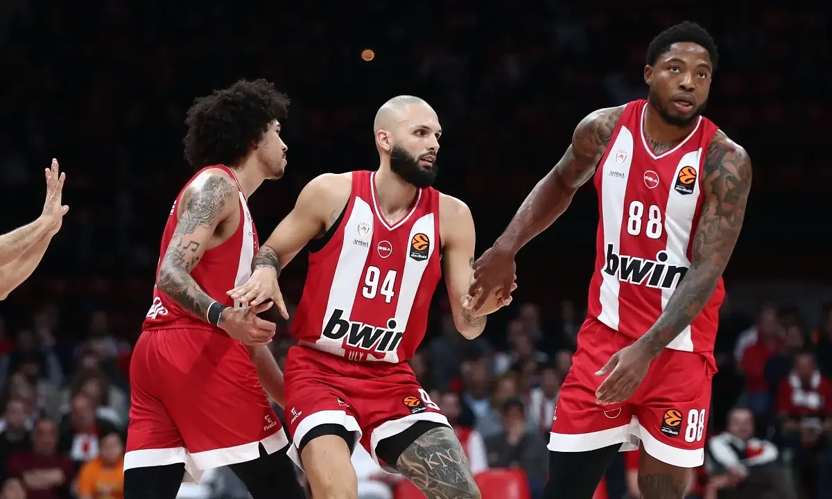 baskonia, olympiacos, basket