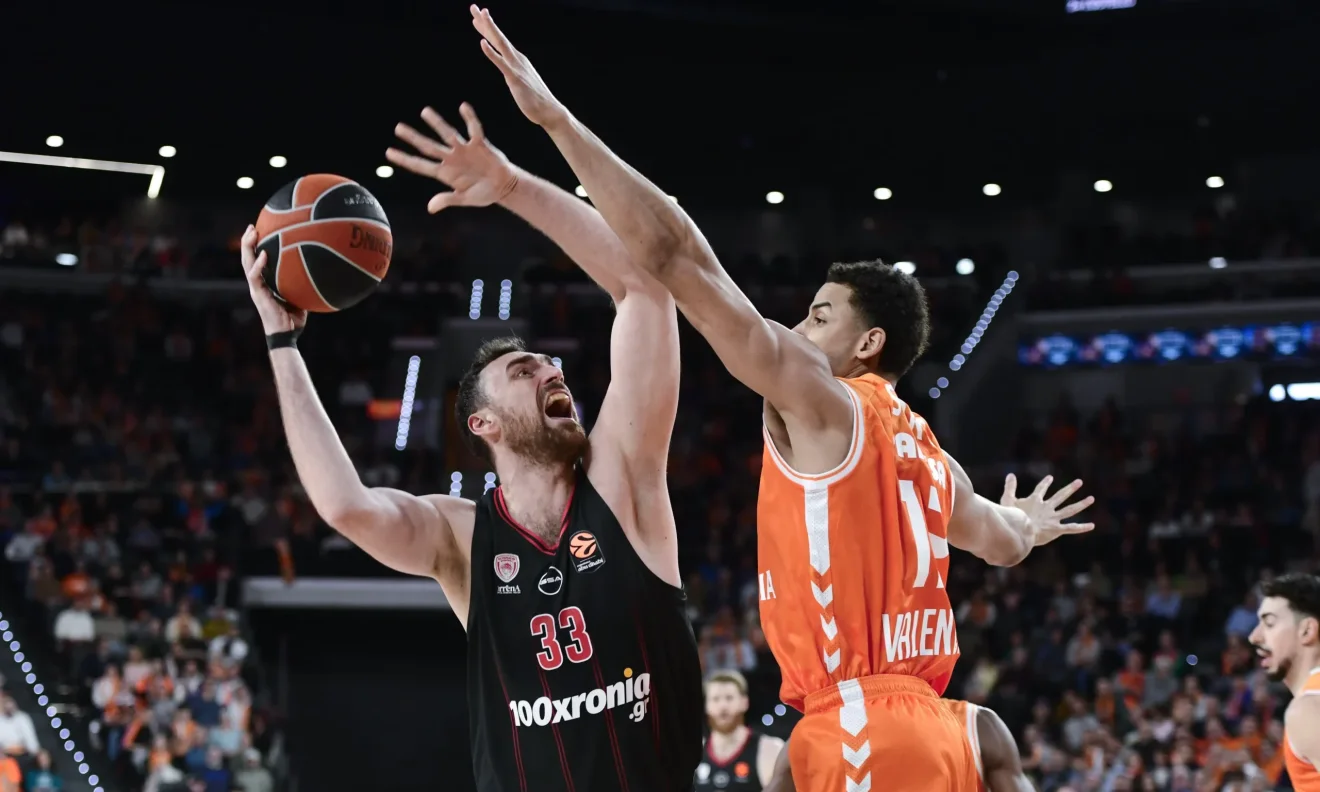 olimpiakos bc valenthia bc euroleague evan fournie