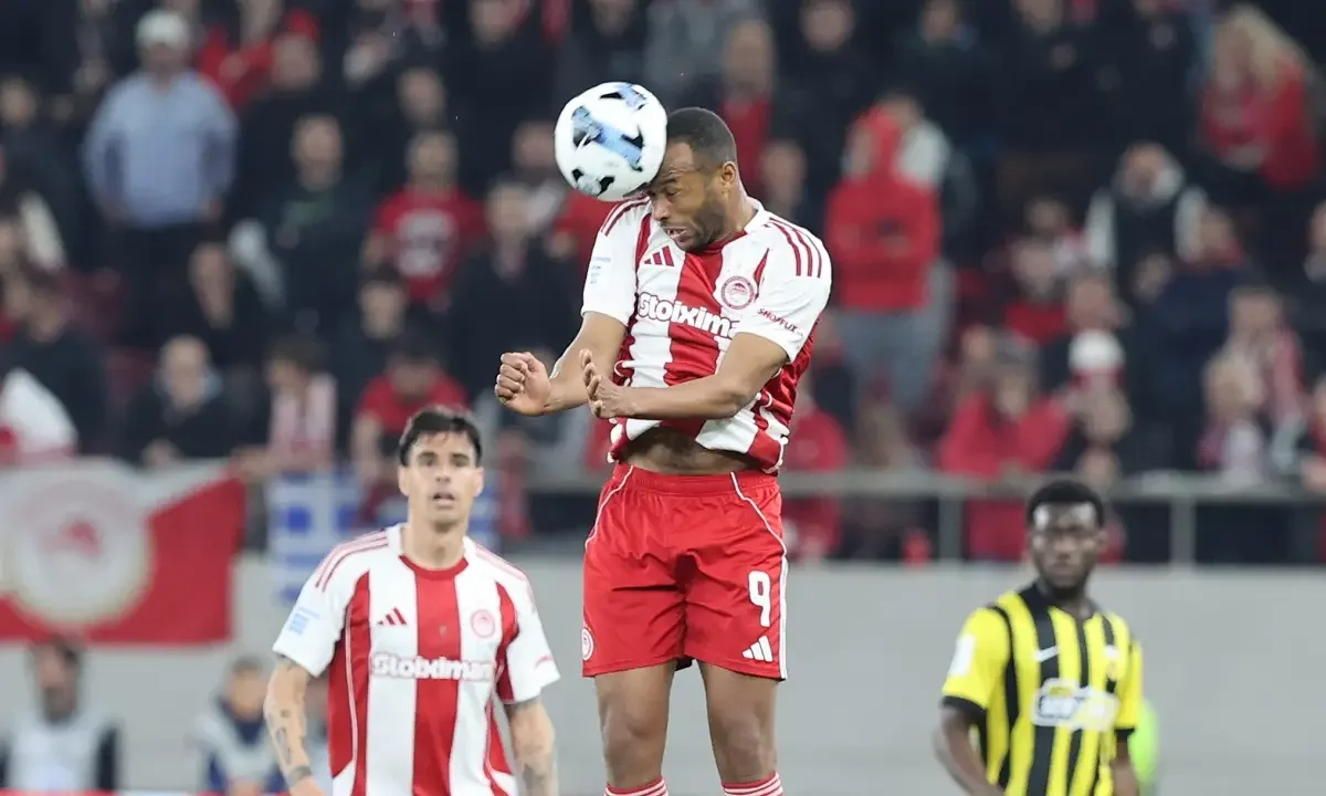 podosfairo, el kaabi, olympiacos