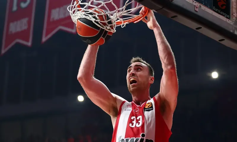 Ολυμπιακός - Μονακό 94-64: Δεύτερο πάρτι του Ολυμπιακού και φουλ για το φάιναλ φορ