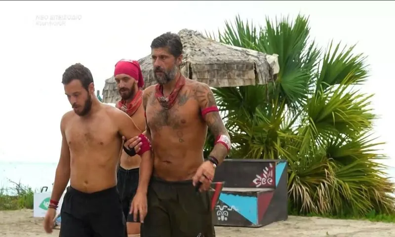 Survivor 3/5: Αυτός αποχώρησε υποβασταζόμενος