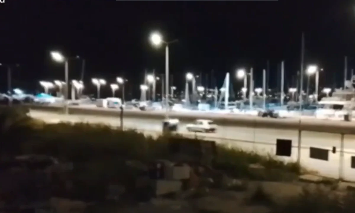 παράνομες κόντρες Σαλαμίνα