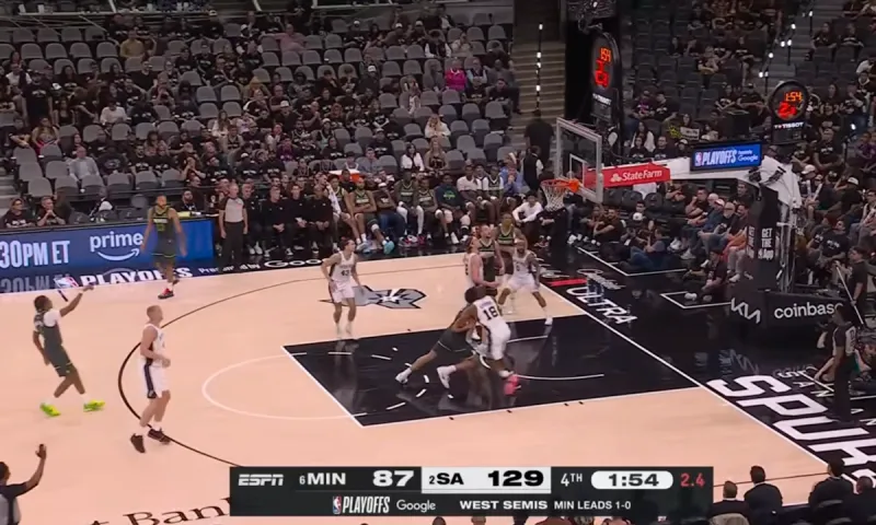 NBA : Οι Σπερς ισοπέδωσαν τους Τίμπεργουλβς με 133-95 και έκαναν το ένα ένα