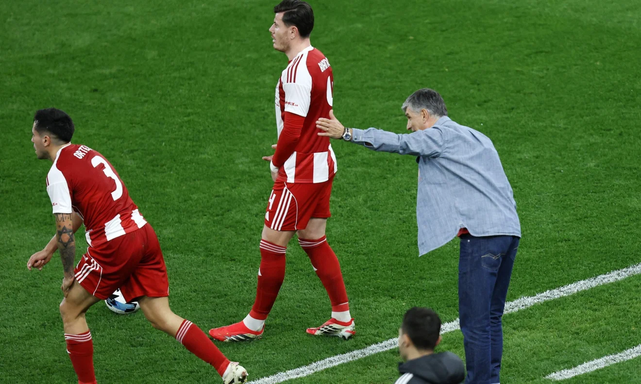 olimpiakos podosfairo aek xose louis mentilimpar mpiankon zoulian