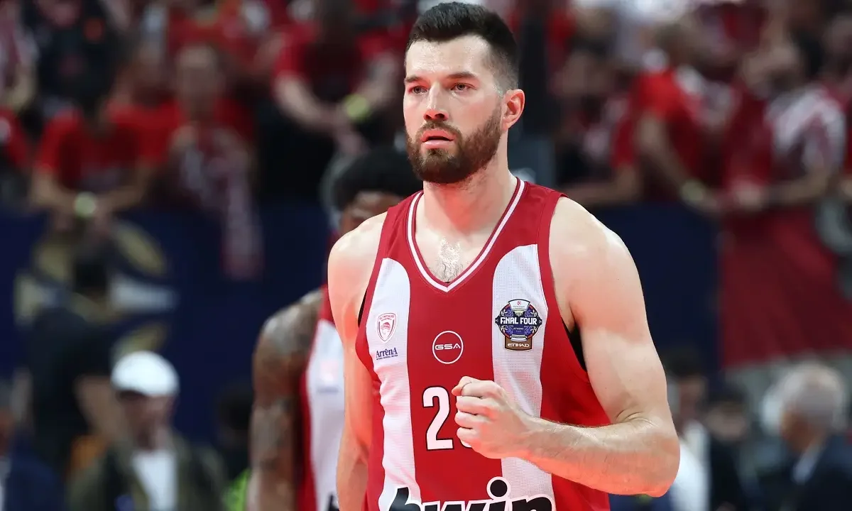 alec piters, olympiacos