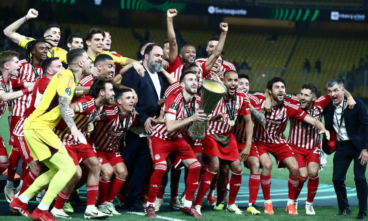 Τελικός του Conference League ανάμεσα σε Ράγιο και Κρίσταλ Πάλας στα... χνάρια του Ολυμπιακού με σούπερ απόδοση από την Interwetten.