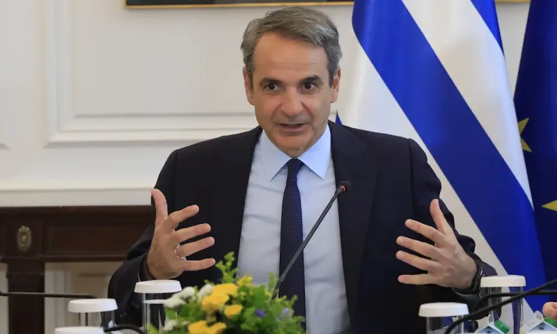 Κυριάκος Μητσοτάκης: Βαφτίζει ως «πολιτική Βαβέλ» τον πλουραλισμό κομμάτων – Ως και 11 κόμματα μπορεί να μπουν στη Βουλή