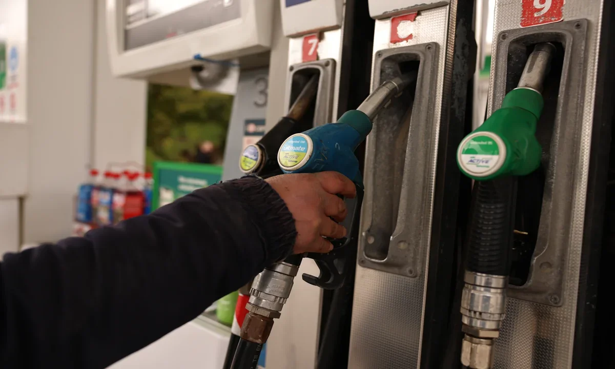 fuel pass paratasi epidotisis epidotisi kausimon times benzinis